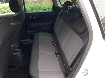Citroën C3 Aircross 2018 - 10900 EUR, 113721 km - AUTO.MOTO.pt - 113721km - foto 7 de 10