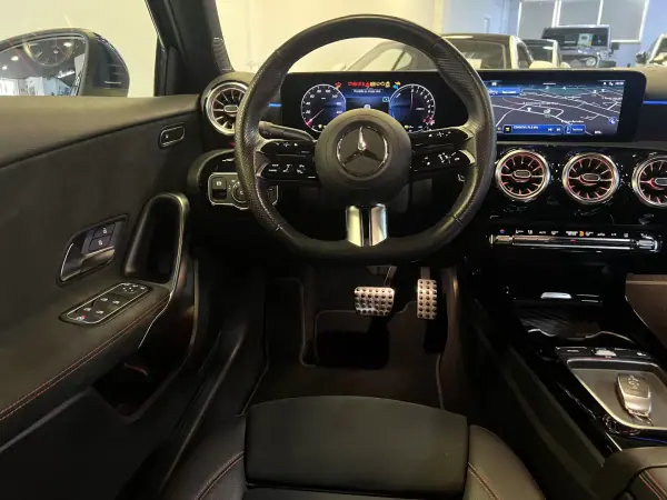 Mercedes-Benz A 250e Limousine 2023 - 34990 EUR, 25000 km - AUTO.MOTO.pt - 25000km - foto 15 de 53