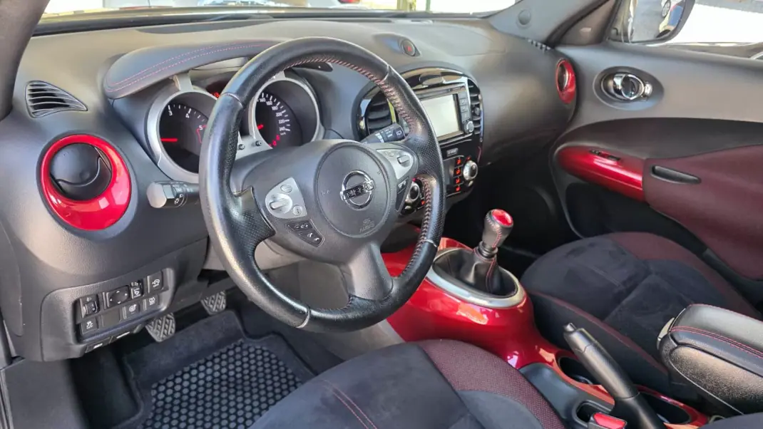 Nissan Juke 2015 - 12990 EUR, 142000 km - AUTO.MOTO.pt - 142000km - foto 14 de 30