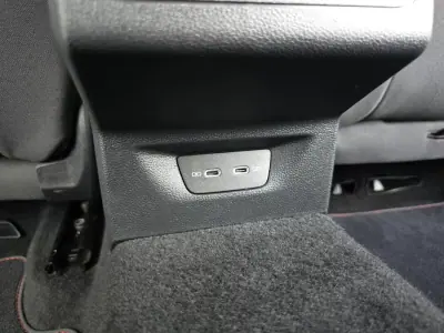 Volkswagen Golf 2021 - 31000 EUR, 38400 km - AUTO.MOTO.pt - 38400km - foto 42 de 42