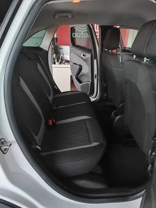Opel Crossland X 2019 - 11950 EUR, 65500 km - AUTO.MOTO.pt - 65500km - foto 18 de 38