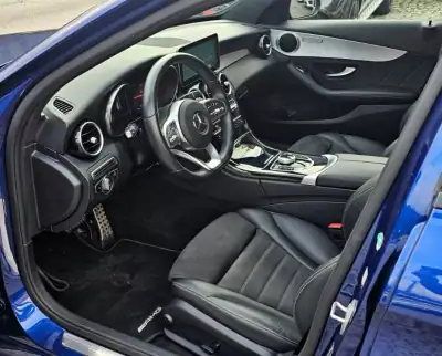 Mercedes-Benz C 300 2020 - 41500 EUR, 94000 km - AUTO.MOTO.pt - 94000km - foto 31 de 46