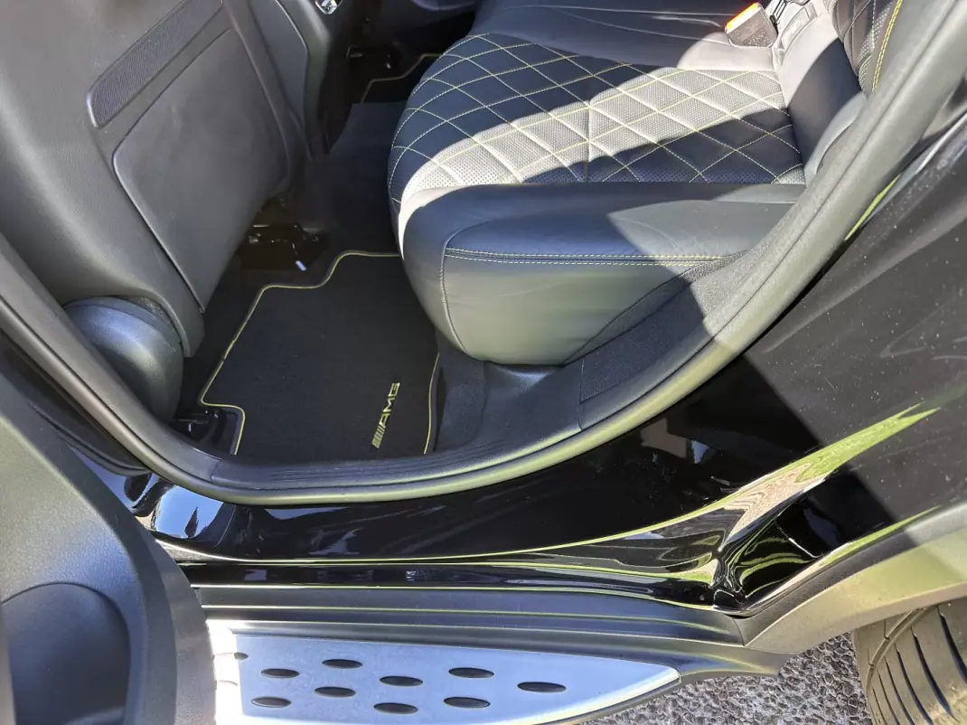 Mercedes-Benz GLC 63 AMG 2018 - 75000 EUR, 100000 km - 100000km - foto 76 de 93