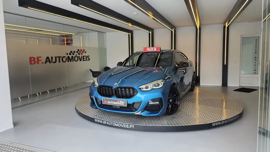 BMW 216 Gran Coupé 2020 - 24900 EUR, 75221 km - AUTO.MOTO.pt - 75221km - foto 12 de 61