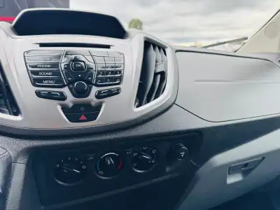 Ford TRANSIT 2.0 D 170 CV L4H4 2019 - 21999 EUR, 169000 km - AUTO.MOTO.pt - 169000km - foto 10 de 24