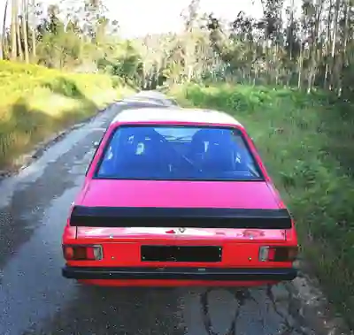 Ford Escort 1976 - 27900 EUR, 125000 km - AUTO.MOTO.pt - 125000km - foto 7 de 15