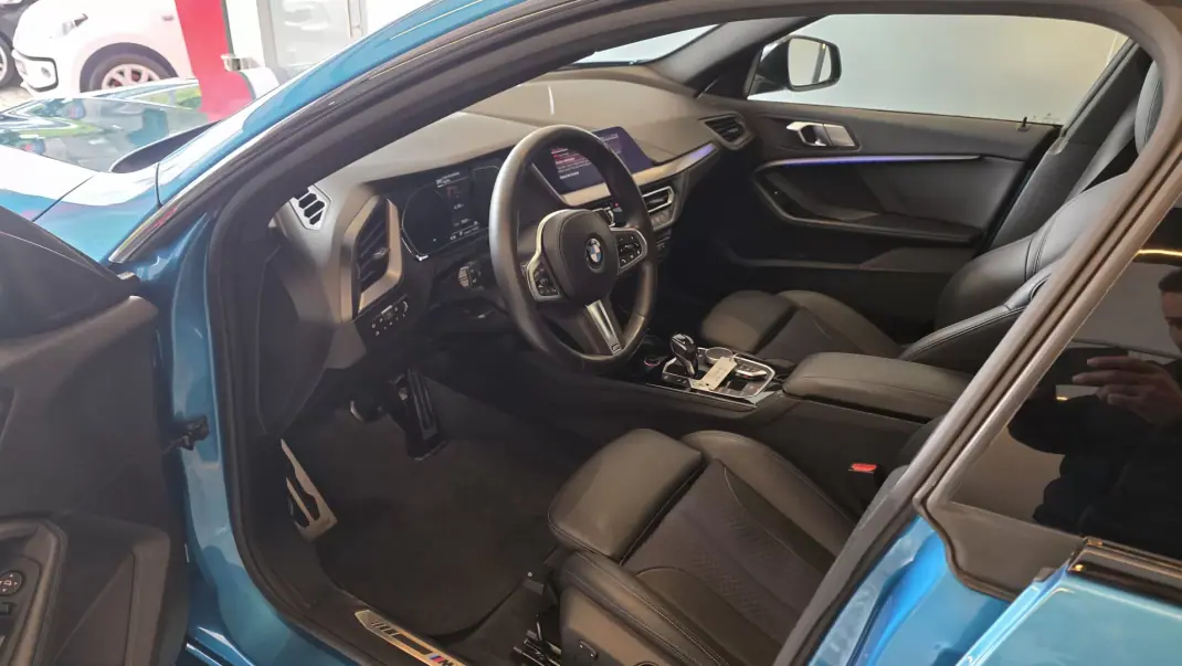 BMW 216 Gran Coupé 2020 - 24900 EUR, 75221 km - AUTO.MOTO.pt - 75221km - foto 36 de 61