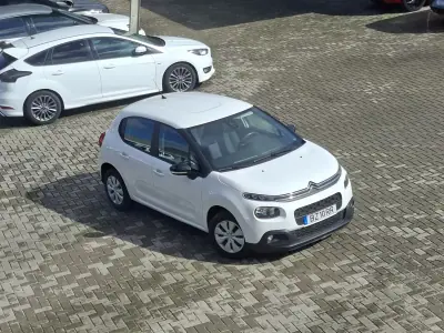 Citroën C3 2019 - 12000 EUR, 121500 km - AUTO.MOTO.pt - 121500km - foto 12 de 31