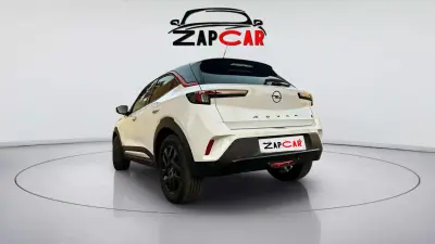 Opel Mokka-e 2022 - 20250 EUR, 24480 km - AUTO.MOTO.pt - 24480km - foto 4 de 11