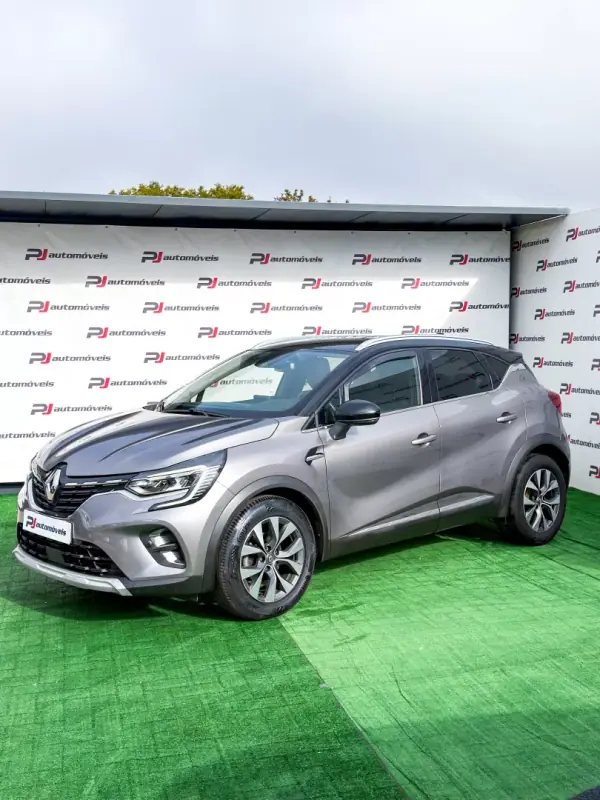 Renault Captur 2021 — foto 2 de 24