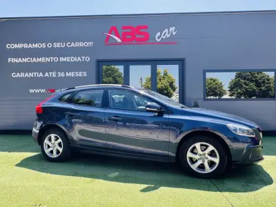 Volvo V40 Cross Country 2014 - 193000km
