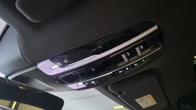 Porsche Panamera Sport Turismo 2024 - 119900 EUR, 45564 km - AUTO.MOTO.pt - 45564km - foto 51 de 63