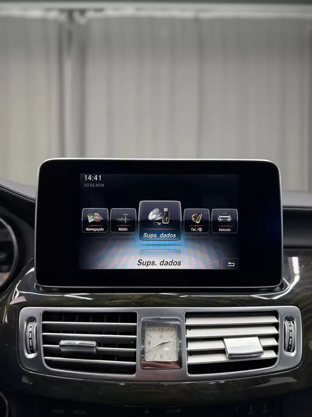 Mercedes-Benz CLS 350 2015 - 23750 EUR, 192000 km - AUTO.MOTO.pt - 192000km - foto 13 de 22