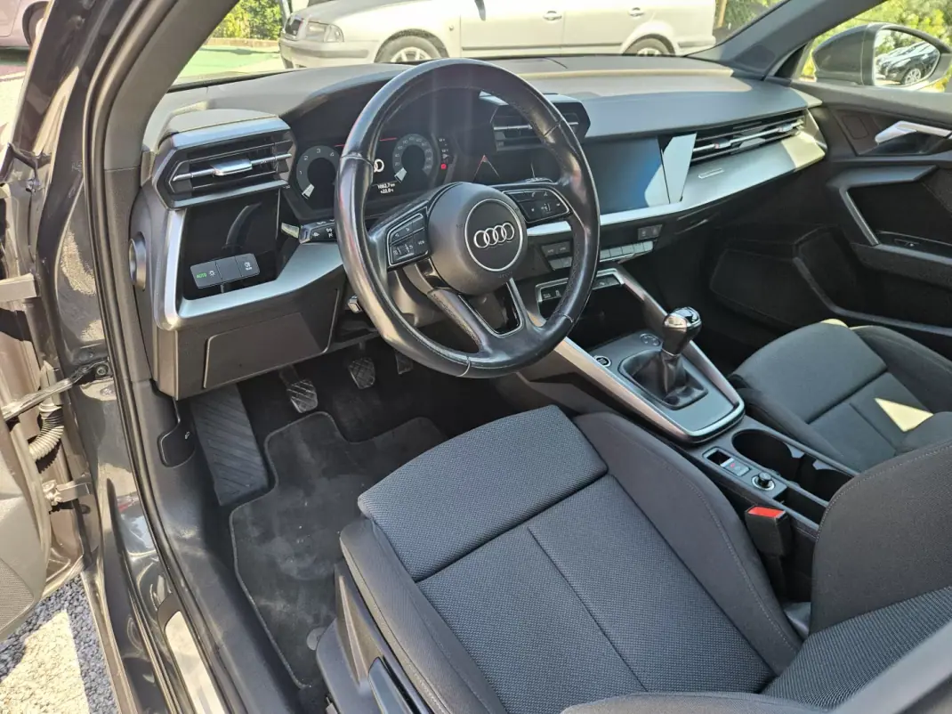 Audi A3 Sportback 2021 - 22900 EUR, 150000 km - 150000km - foto 11 de 42