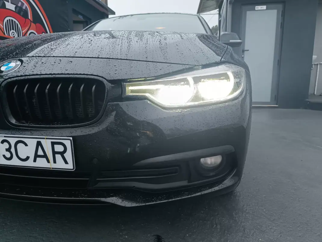 BMW 318 2016 - 16900 EUR, 170176 km - AUTO.MOTO.pt - 170176km - foto 2 de 30