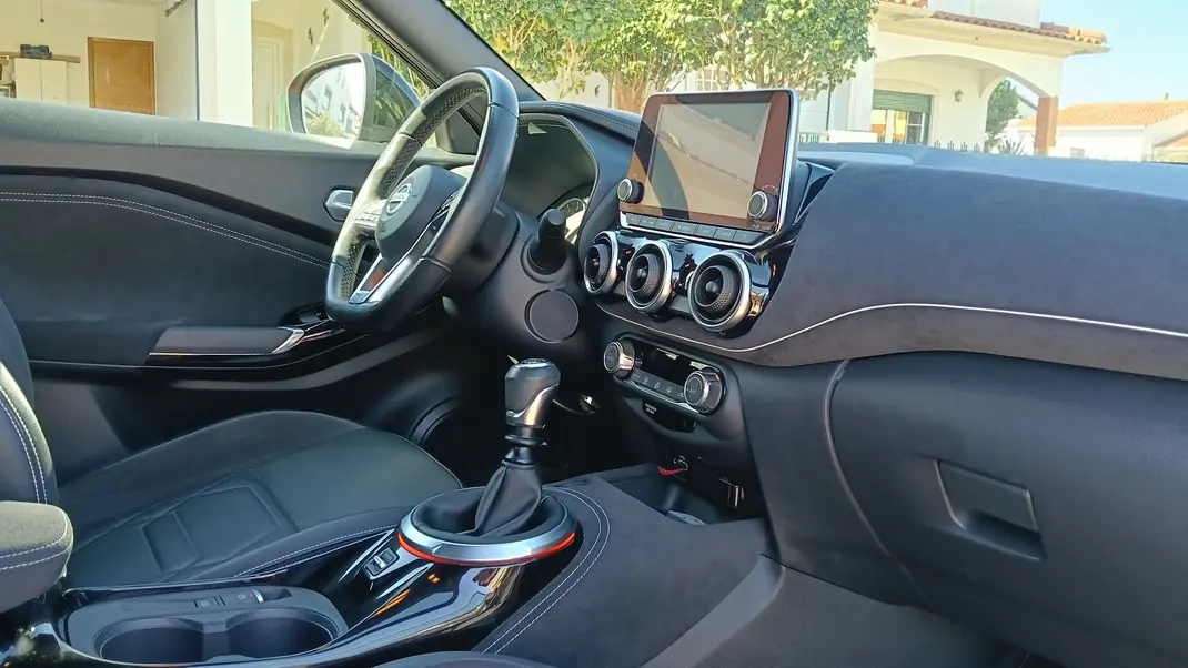 Nissan Juke 2021 - 17000 EUR, 39500 km - 39500km - foto 4 de 12