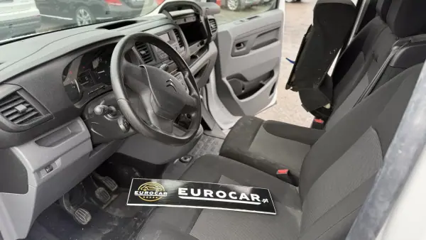 Citroën Jumpy 2023 - 21390 EUR, 33500 km - AUTO.MOTO.pt - 33500km - foto 27 de 30