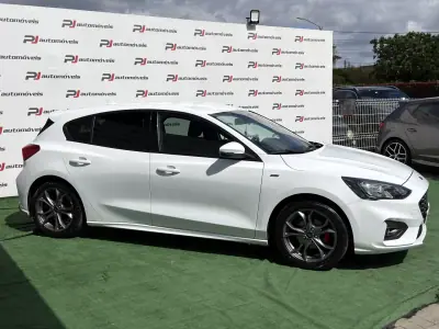 Ford Focus 2020 - 15990 EUR, 87000 km - AUTO.MOTO.pt - 87000km - foto 5 de 15