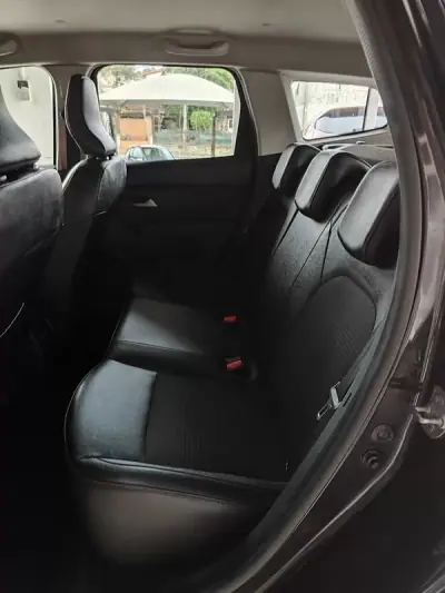 Dacia Duster 2023 - 16750 EUR, 65400 km - AUTO.MOTO.pt - 65400km - foto 14 de 35