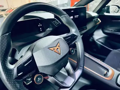 Cupra Born 2022 - 35990 EUR, 26601 km - AUTO.MOTO.pt - 26601km - foto 42 de 60