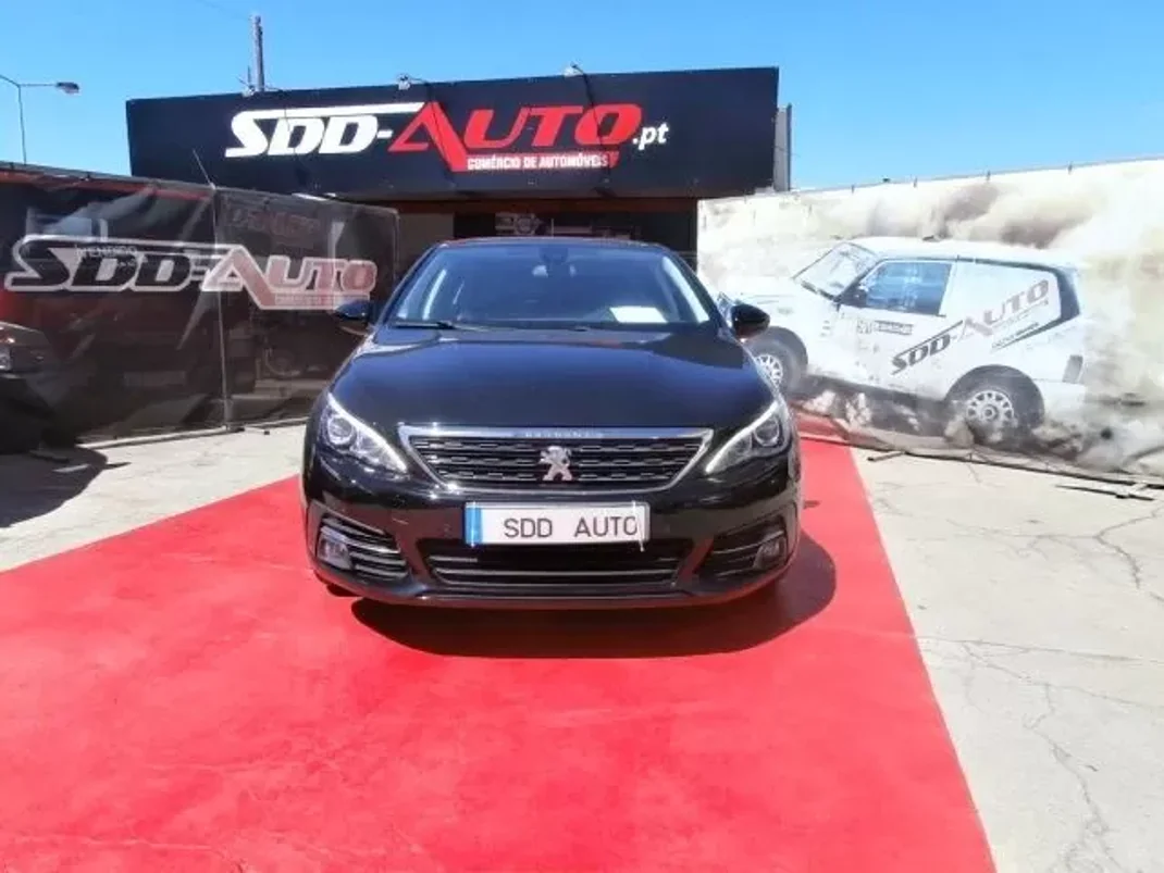 Peugeot 308 2019 - 15250 EUR, 160913 km - AUTO.MOTO.pt - 160913km - foto 2 de 37