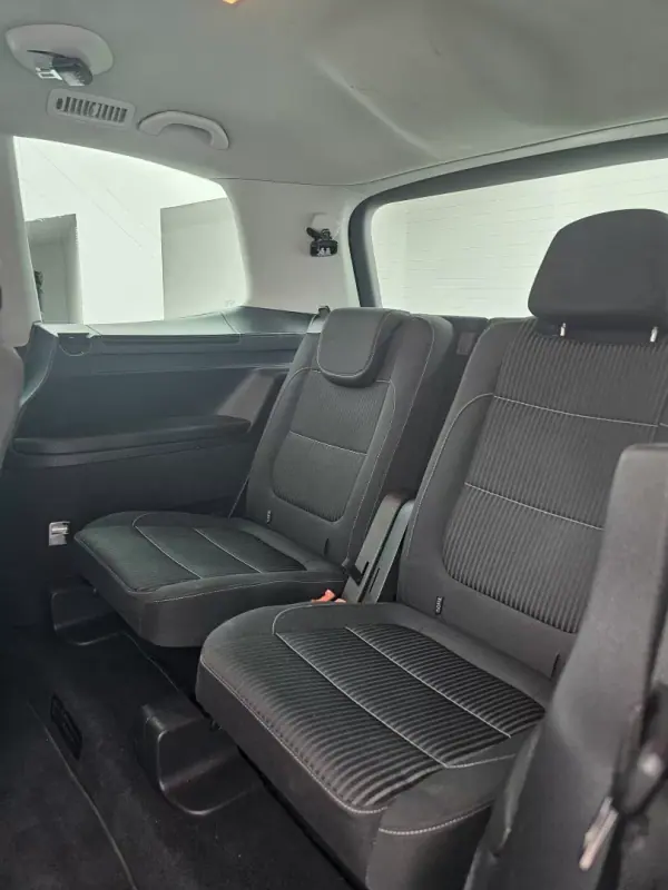 SEAT Alhambra 2011 - 12650 EUR, 216141 km - AUTO.MOTO.pt - 216141km - foto 45 de 51