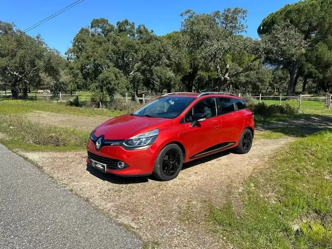 Renault Clio 2014 - 6000 EUR, 196000 km - AUTO.MOTO.pt - 196000km - foto 2 de 10