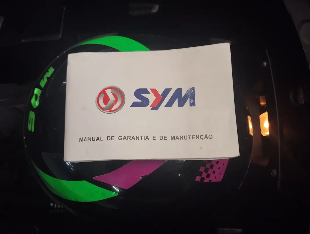 SYM GTS 2012 - 2080 EUR, 59970 km - AUTO.MOTO.pt - 59970km - foto 6 de 6