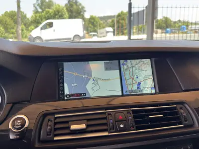 BMW M550d 2013 - 27950 EUR, 124744 km - AUTO.MOTO.pt - 124744km - foto 32 de 53