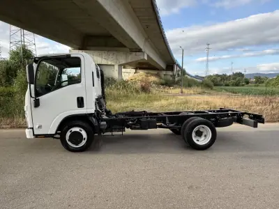Isuzu 2024 - 28390 EUR, 19000 km - AUTO.MOTO.pt - 19000km - foto 6 de 26