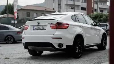 BMW X6 2009 - 22500 EUR, 268000 km - AUTO.MOTO.pt - 268000km - foto 11 de 12