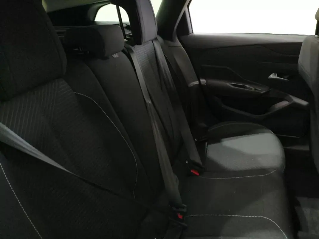 Peugeot 308 SW 2022 - 17999 EUR, 143121 km - AUTO.MOTO.pt - 143121km - foto 6 de 8