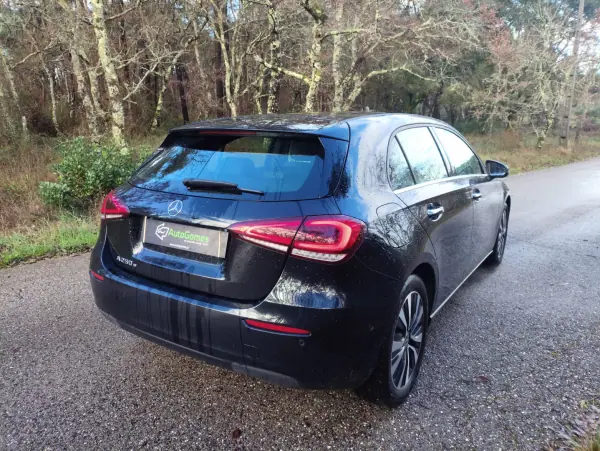 Mercedes-Benz A 250 2021 - 24900 EUR, 146800 km - AUTO.MOTO.pt - 146800km - foto 9 de 19
