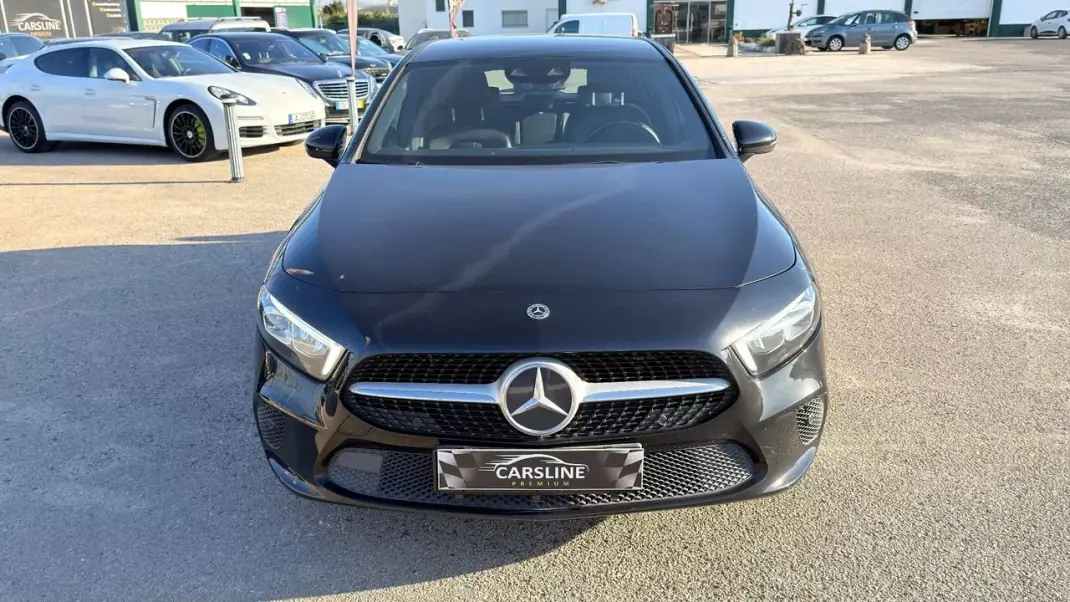 Mercedes-Benz A 250 2021 - 24990 EUR, 59887 km - 59887km - foto 4 de 22
