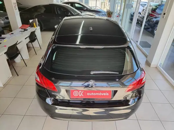 Peugeot 308 2014 - 9450 EUR, 199000 km - AUTO.MOTO.pt - 199000km - foto 10 de 32