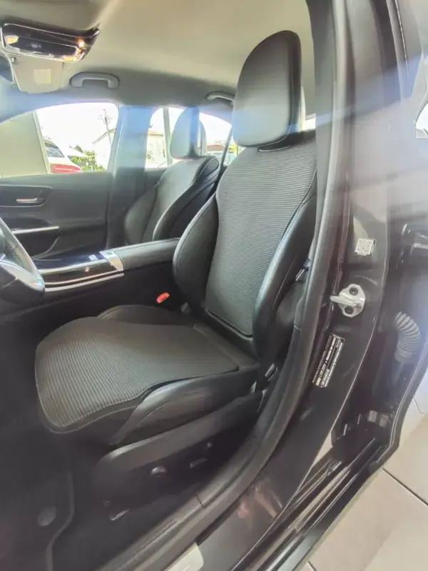 Mercedes-Benz C 220 2022 - 38600 EUR, 48000 km - AUTO.MOTO.pt - 48000km - foto 29 de 41