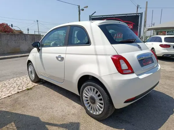 Fiat 500 2018 - 10900 EUR, 75300 km - AUTO.MOTO.pt - 75300km - foto 16 de 26