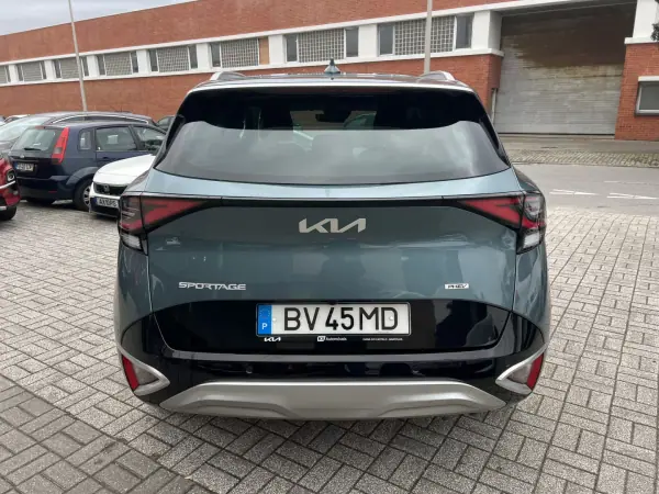 Kia Sportage 2025 - 39500 EUR, 10800 km - AUTO.MOTO.pt - 10800km - foto 5 de 21