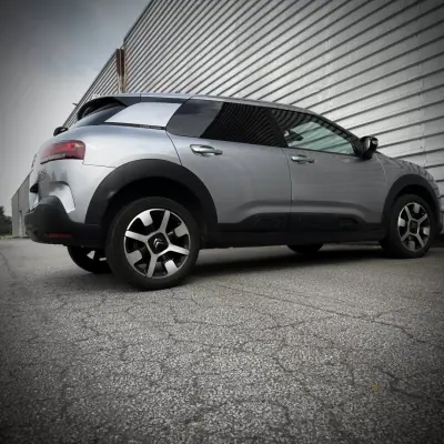 Citroën C4 Cactus 2018 - 11900 EUR, 114000 km - AUTO.MOTO.pt - 114000km - foto 5 de 22