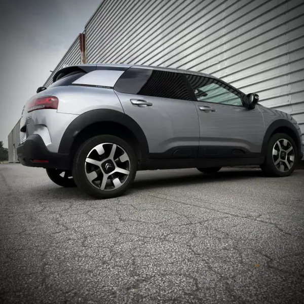 Citroën C4 Cactus 2018 - 11900 EUR, 114000 km - AUTO.MOTO.pt - 114000km - foto 5 de 22