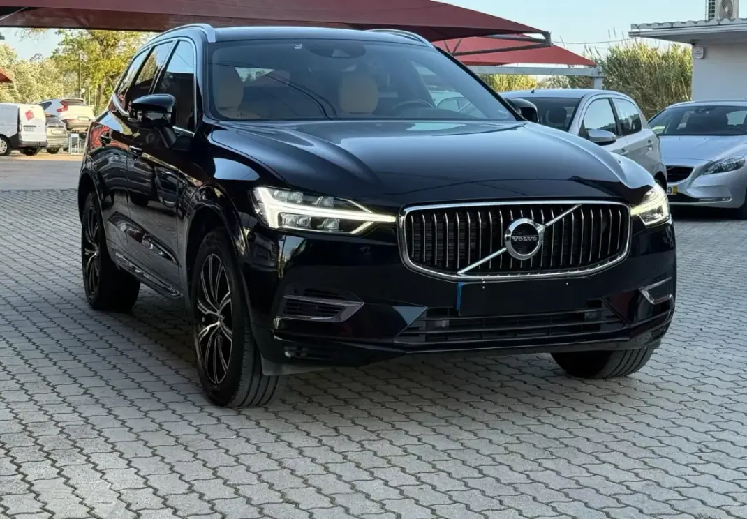 Volvo XC 60 2020 - 31950 EUR, 93000 km - AUTO.MOTO.pt - 93000km - foto 2 de 23