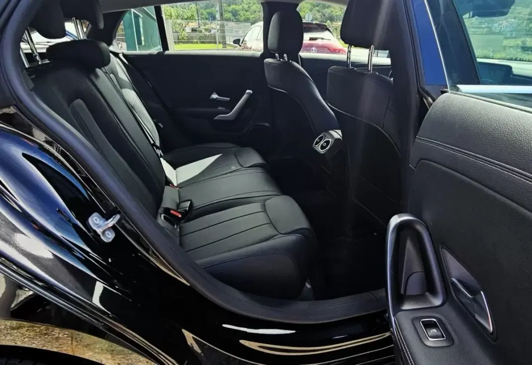 Mercedes-Benz CLA 250 2023 - 31500 EUR, 60000 km - AUTO.MOTO.pt - 60000km - foto 8 de 30