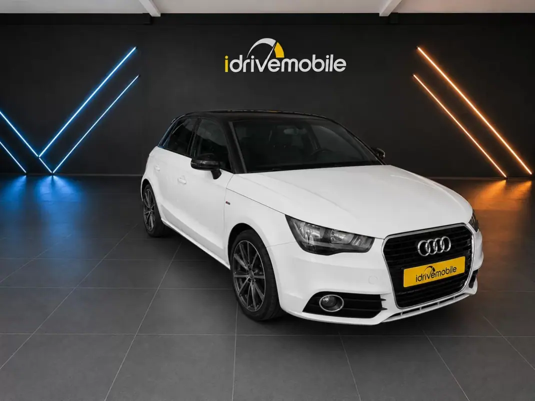 Audi A1 Sportback 2013 - 10900 EUR, 138900 km - 138900km - foto 2 de 24