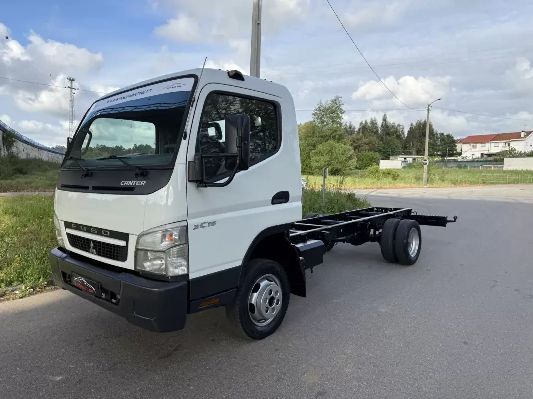 Mitsubishi 2011 - 19750 EUR, 190000 km - AUTO.MOTO.pt - 190000km - foto 2 de 22
