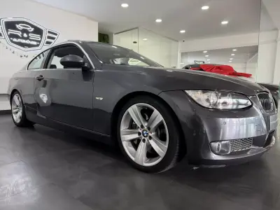 BMW 335 2007 - 22990 EUR, 159000 km - AUTO.MOTO.pt - 159000km - foto 5 de 14