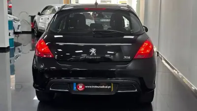 Peugeot 308 2012 - 7250 EUR, 172520 km - AUTO.MOTO.pt - 172520km - foto 8 de 50