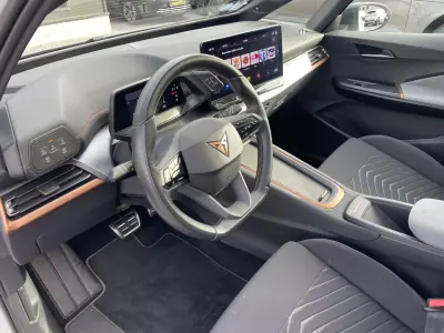 Cupra Born 2022 - 23495 EUR, 49504 km - AUTO.MOTO.pt - 49504km - foto 13 de 37
