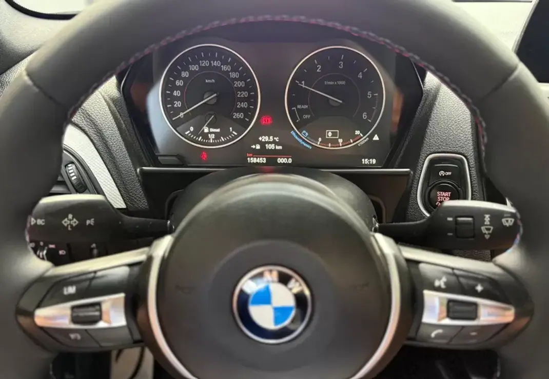 BMW 116 2016 - 15750 EUR, 158453 km - 158453km - foto 28 de 41