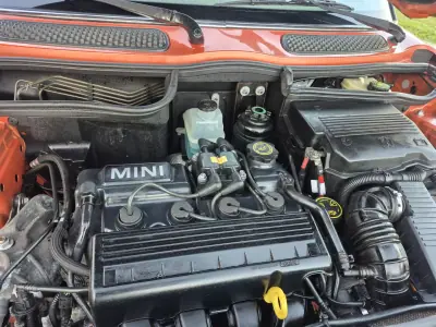MINI One 2005 - 7950 EUR, 140750 km - AUTO.MOTO.pt - 140750km - foto 18 de 28