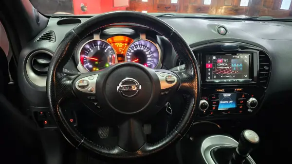 Nissan Juke 2017 - 14250 EUR, 125835 km - AUTO.MOTO.pt - 125835km - foto 19 de 44